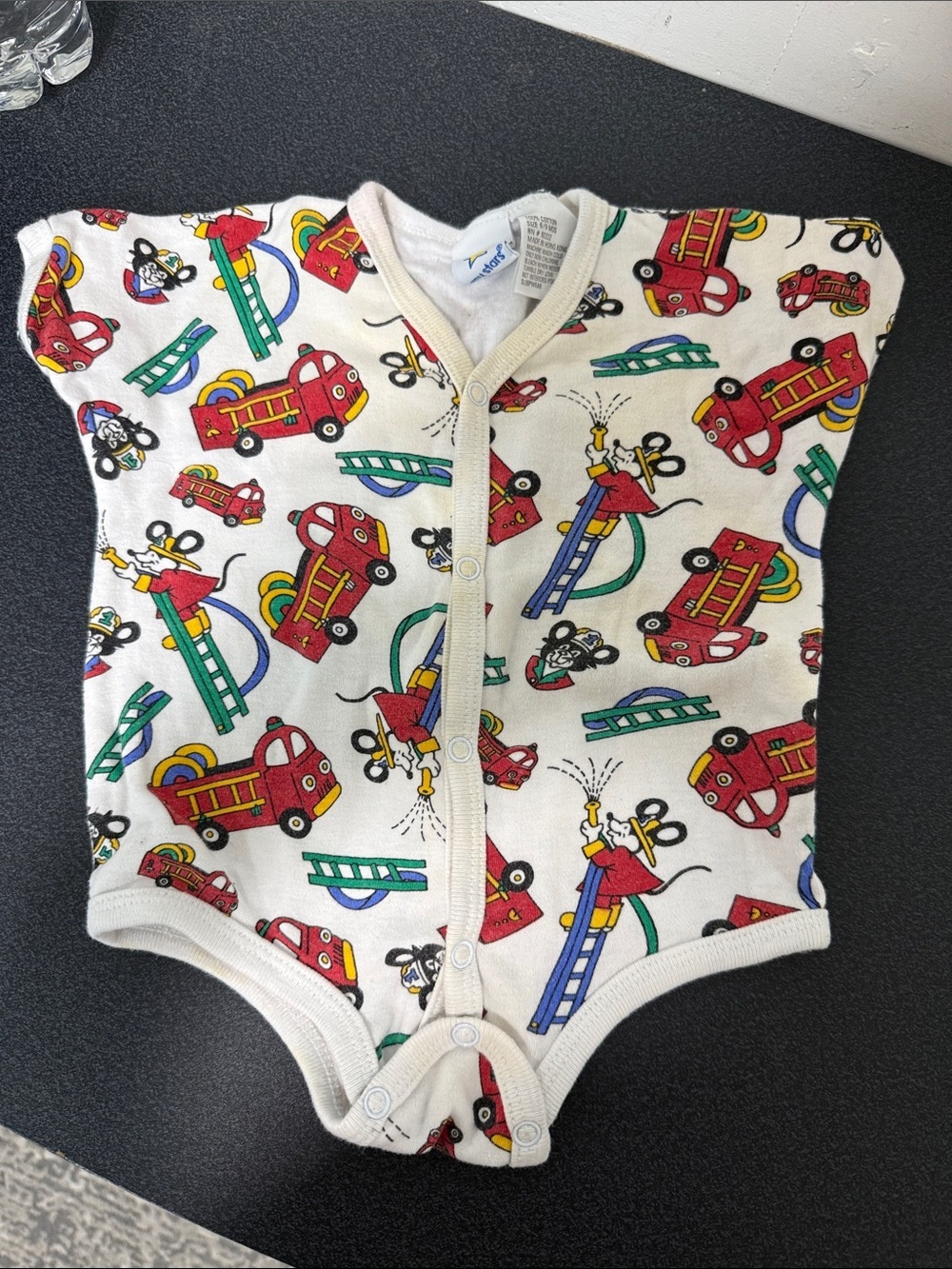 Cream Firetruck & Ladder Print Kids One-Piece Bodysuit 1990’a